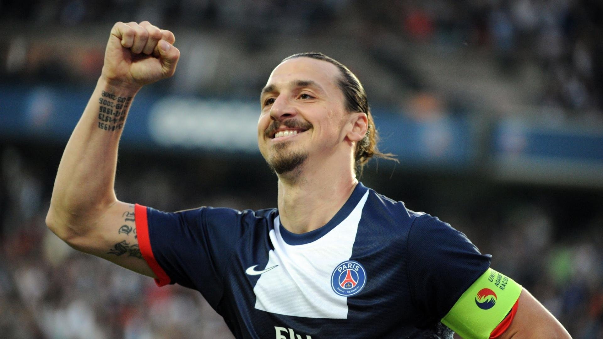 红土之王再铸传奇，蒙特卡洛大师赛完胜年终总决赛，纳达尔扛起全队书写网球史诗